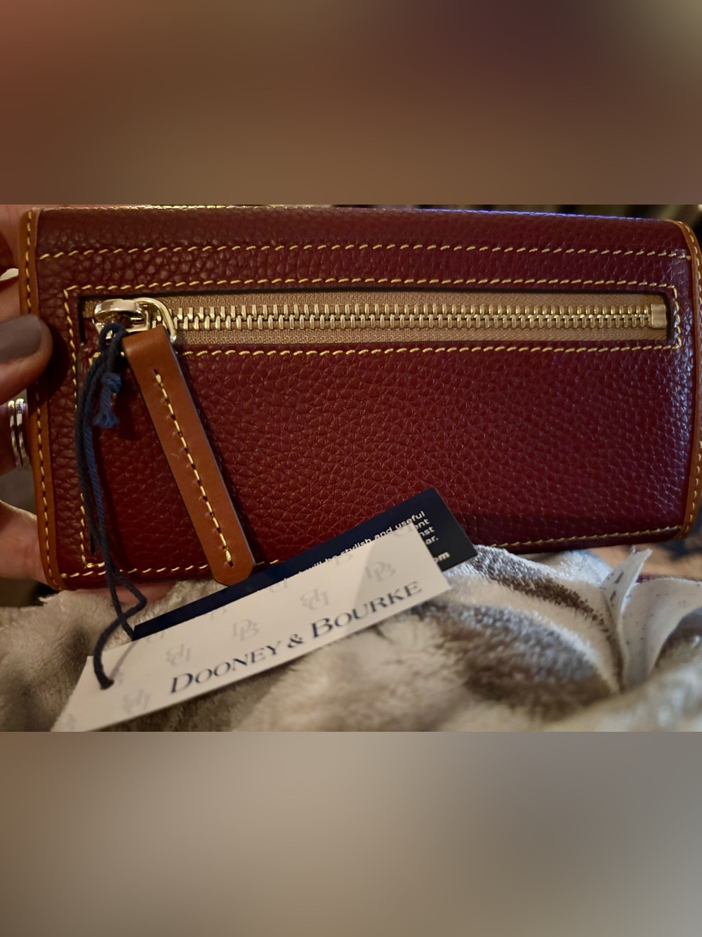 Dooney & Bourke Wine Red w Brown Trim Pebbled Leather Continental Wallet NIB 🏷️ - Picture 5 of 10